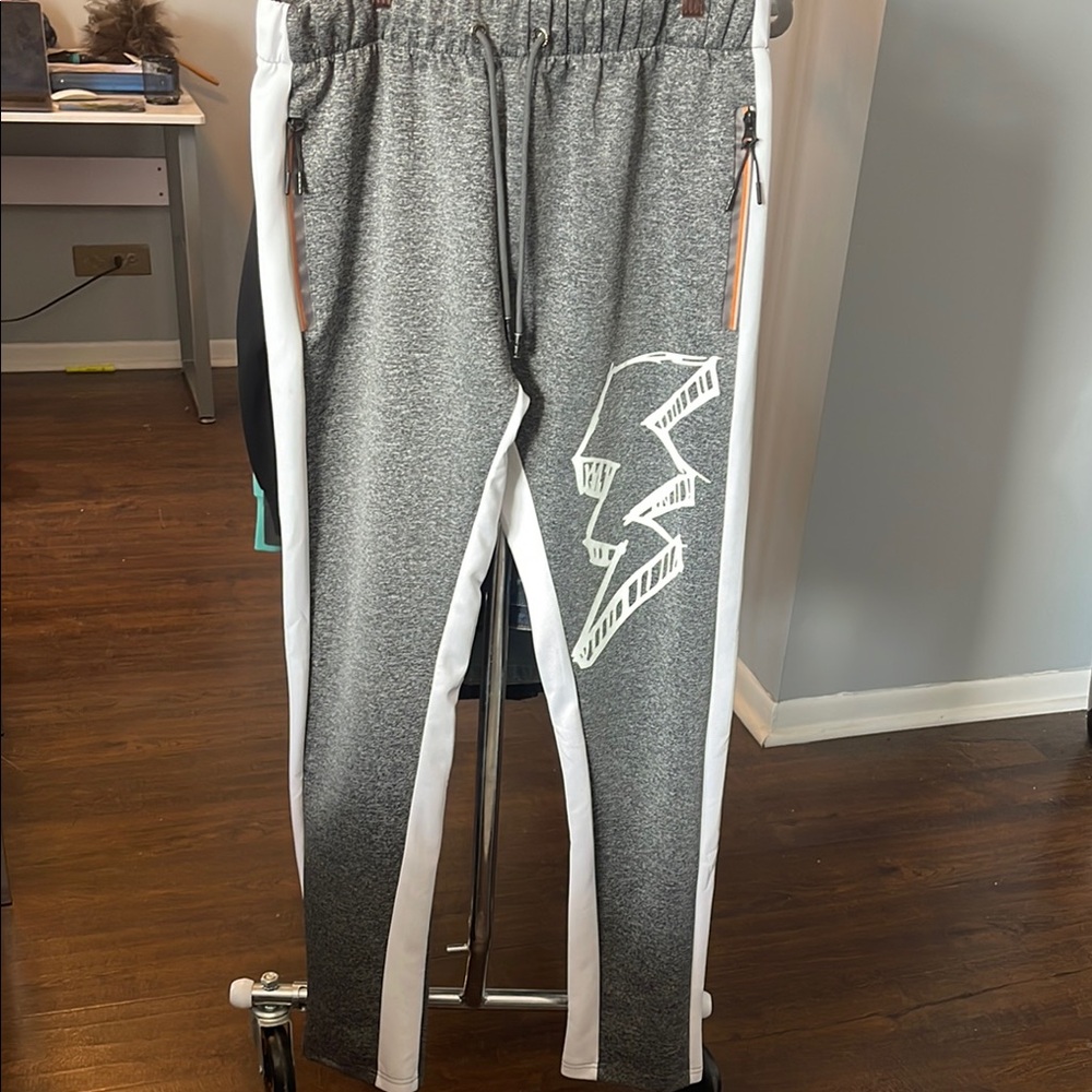 Gray and White Joggers with Elastic Waistband and Graphic Design